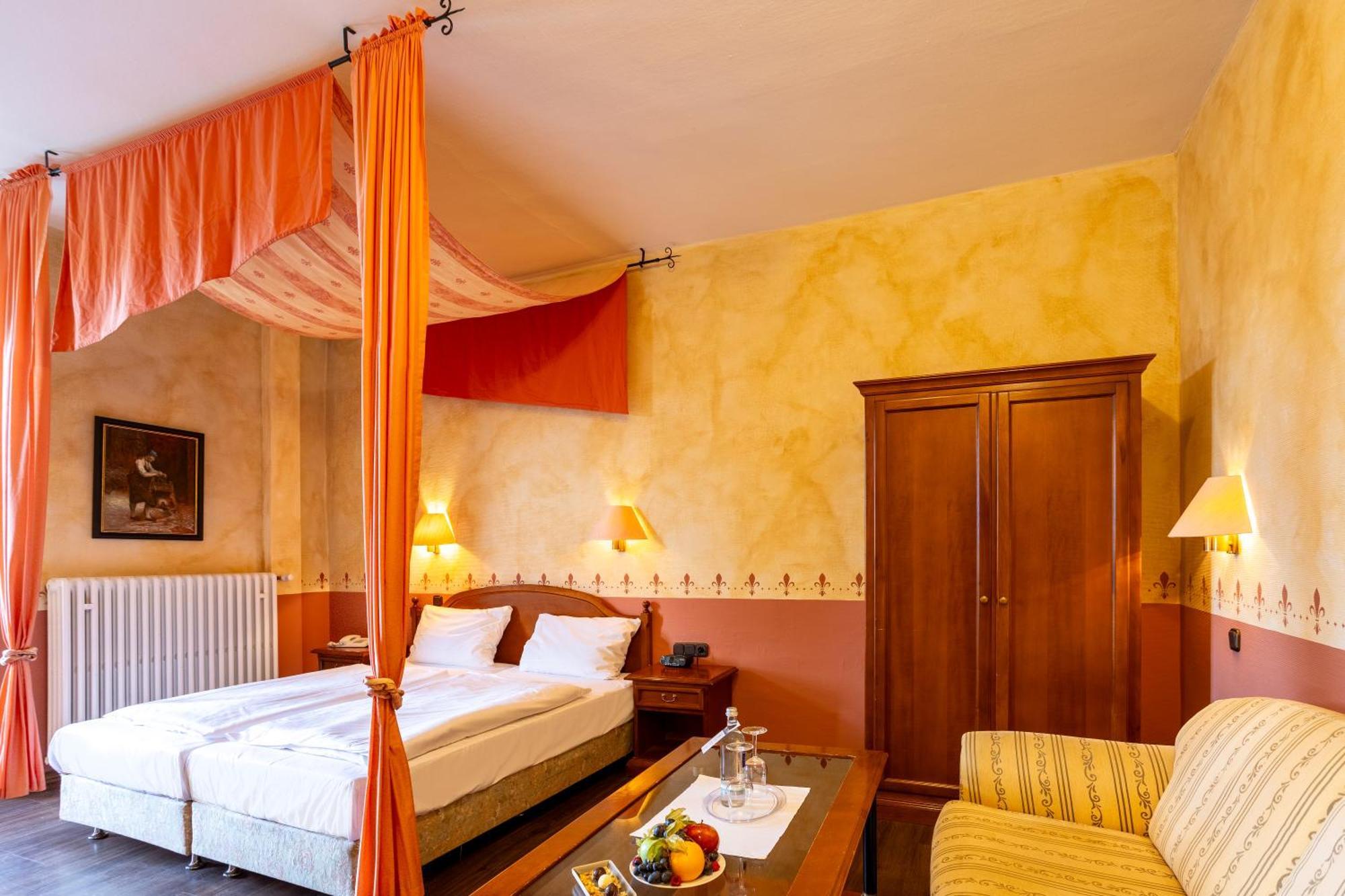 Burghotel Staufenberg Staufenberg  Kültér fotó